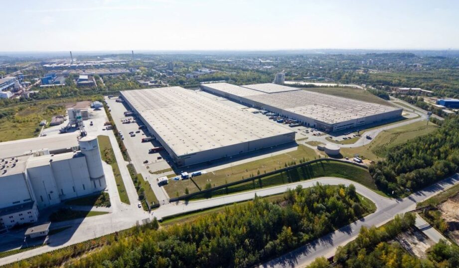 Nowy standard w logistyce? Koniec ogrzewania gazowego w magazynie DHL