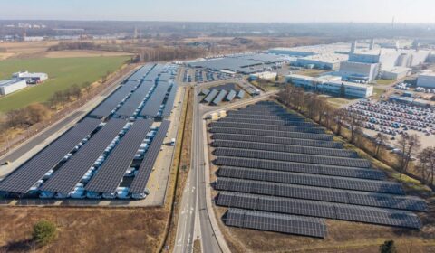 12 MW fotowoltaiki zasila fabrykę w Gliwicach. Spora część powstała na carportach