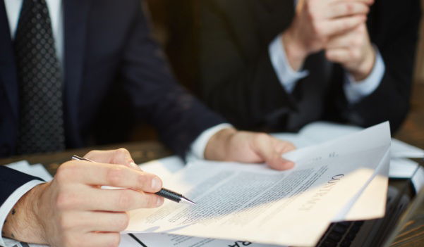 Nadzór prawny i bezpieczeństwo inwestycji