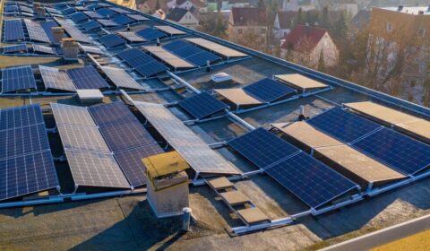 Gdańsk zainwestuje w fotowoltaikę z magazynami energii
