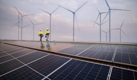 Dostawca Wysokiego Ryzyka - tykająca bomba w inwestycjach OZE