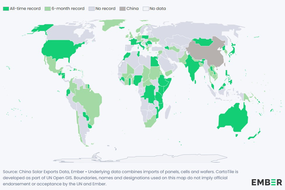 Eksport chińskich modułów fotowoltaicznych w marcu 2026 r. Grafika: Ember