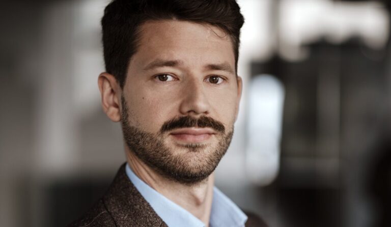 Chińczycy znieśli ulgi eksportowe na panele PV. Jak wpływa to na ich ceny?