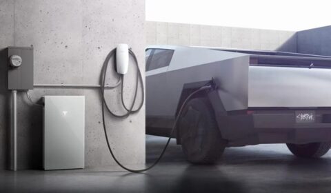 Tesla Cybertruck staje się domowym magazynem energii. W USA to już działa