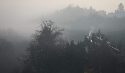 Spada liczba wniosk&oacute;w i zaufanie społeczne do Czystego Powietrza