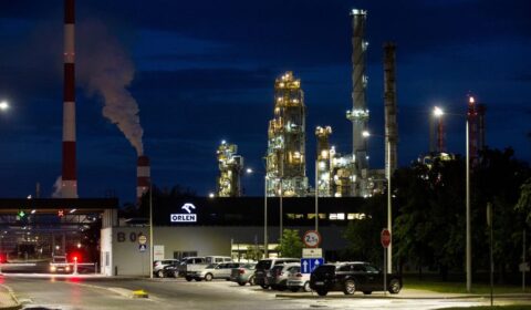 Polski przemysł płaci więcej za energię niż inne europejskie gospodarki. Dlaczego?