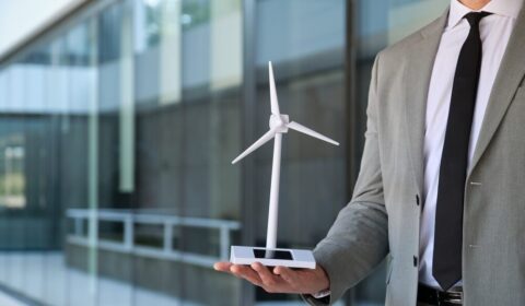 Mieli dostać wiatrak i pieniądze z dotacji. Zostali z kredytem i bez inwestycji