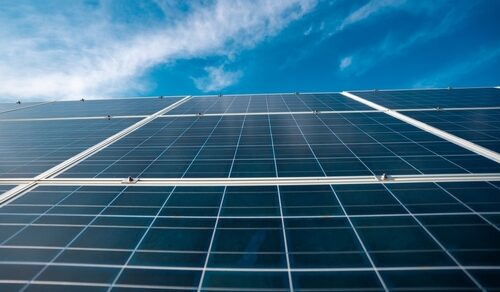 Katowice z milionami na zieloną energię. Panele pojawią się na szkołach i urzędach