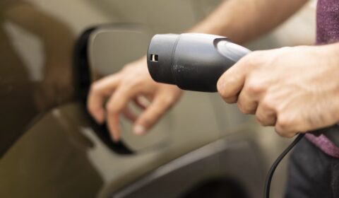 Ponad 11 tys. nowych elektryk&oacute;w w trzy miesiące. Mocny początek roku