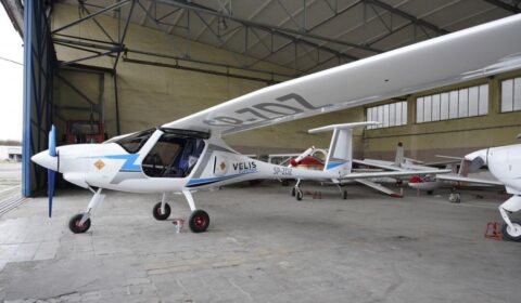 Pierwszy w Polsce seryjnie produkowany samolot elektryczny trafił do Katowic