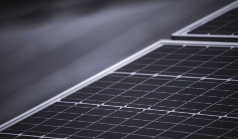 Żaden moduł fotowoltaiczny nie miał takiej sprawności. Chińczycy ogłaszają nowy rekord
