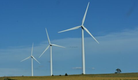 Wojsko blokuje budowę farm wiatrowych. Samorządy m&oacute;wią o utraconych inwestycjach
