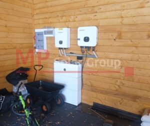 Growatt APX HV 2.0 – podgrzewane akumulatory do montażu na zewnątrz Growatt APX HV 2.0 – podgrzewane akumulatory do montażu na zewnątrz