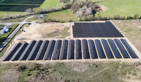 Branża szklarska sięga po OZE. Powstanie instalacja PV i magazyn energii