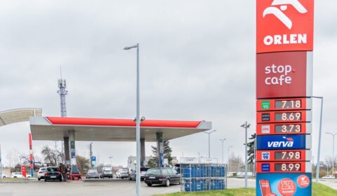 Kryzys na rynku ropy kosztował Polskę miliardy. Fundacja Instrat przedstawia wyliczenia