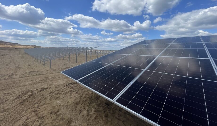 Nowa farma PV i magazyn energii na terenie kopalni Hambach