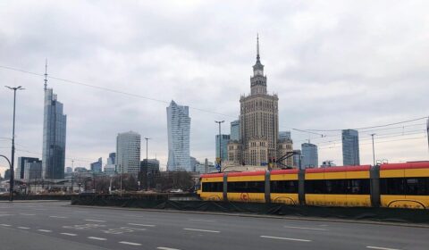 Stoen dostanie pieniądze na rozbudowę sieci pod stacje ładowania w Warszawie