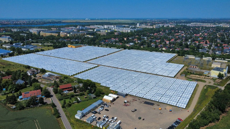 Farma kolektorów słonecznych w Lipsku Farma kolektorów słonecznych w Lipsku. Źródło: Ritter X Solar