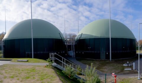 Nowy ciepłociąg w Karkoszowie - energia z biogazowni zasili producenta pasz