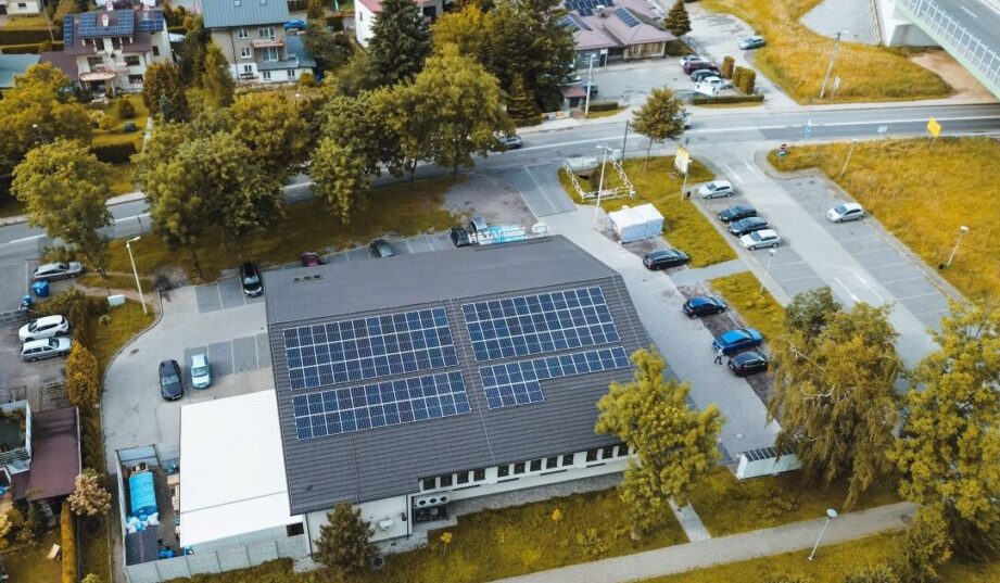 Rok do mety. Klastry energii i sp&oacute;łdzielnie energetyczne stoją przed wyścigiem o rozliczenie środk&oacute;w z KPO