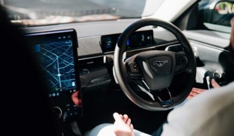 UBER szykuje robotaks&oacute;wki w Londynie. Wszystko oparte na AI
