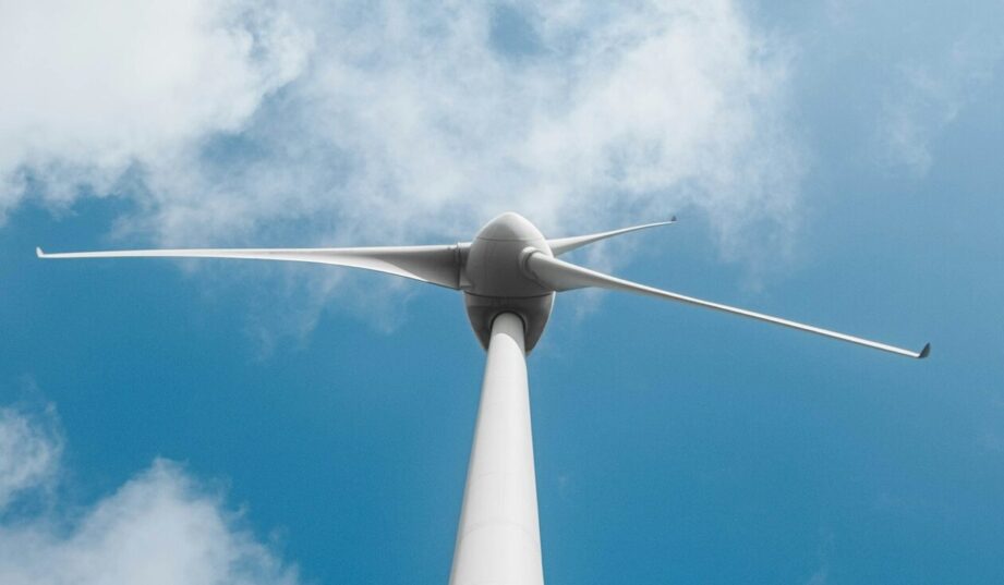 Chińska dominacja na rynku turbin wiatrowych. Siemens trzyma pozycję lidera w offshore