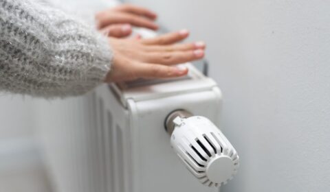 Jak Polacy oceniają swoje ogrzewanie? Nowe badanie PAS pokazuje, kto ile płaci i kto jest zadowolony