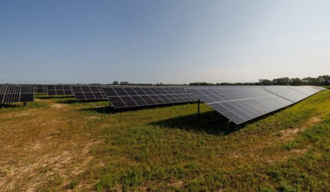Największa inwestycja Enefit w Polsce już działa. Farma PV z mocą 45 MW