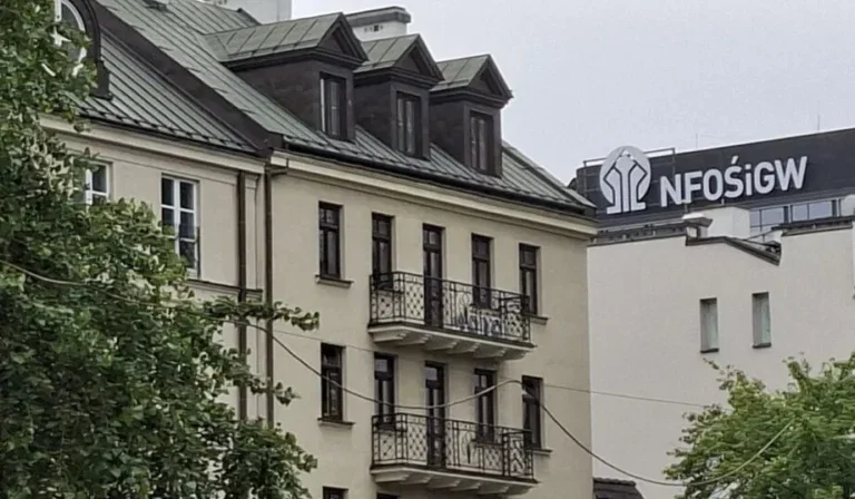 NFOŚiGW uspokaja prosument&oacute;w. Nowy departament przejął programy wsparcia