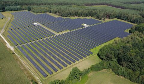 Solartech i Respect Energy łączą siły. Farmy PV wejdą na rynek usług bilansujących