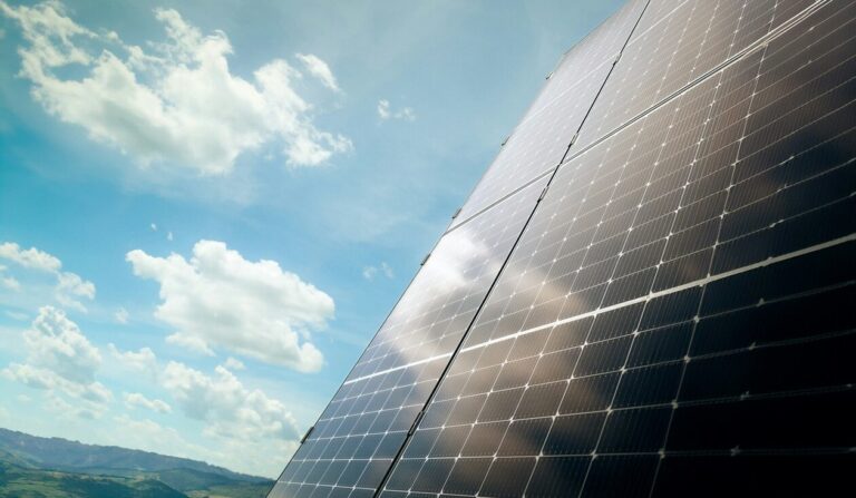 Sp&oacute;łdzielnie energetyczne wracają po wecie prezydenta. Wyłączenie PZP, sprawozdawczość i nowe zasady wpisu