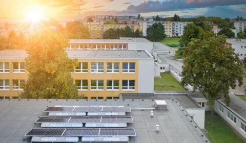 Społeczności energetyczne mają być filarem transformacji. Polska wciąż ma problem z przepisami