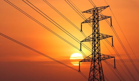 Fotowoltaika została liderem mocy w Polsce. Węgiel nadal dominuje w produkcji energii
