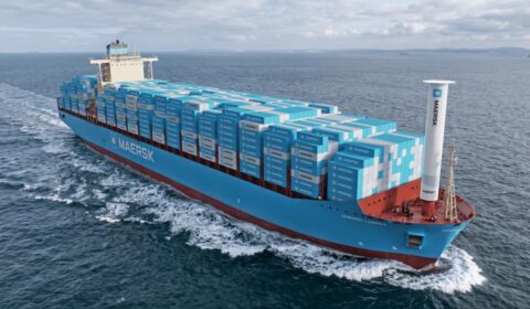 Żagle wracają na kontenerowce. Maersk sięga po nietypową technologię