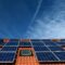 Ceny energii od prosument&oacute;w rosną wieczorami. Magazyn energii daje zarobić więcej
