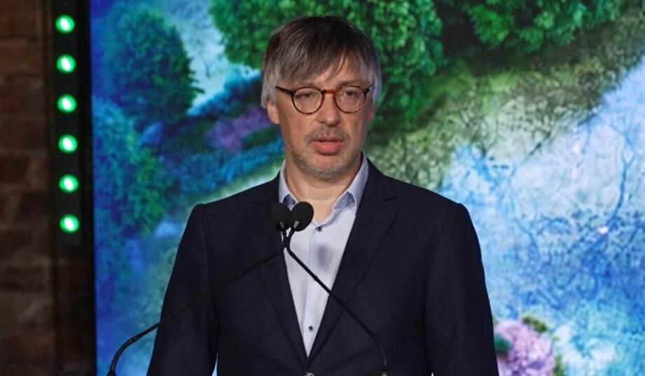 Nowy program dotacji z budżetem 807 mln zł. Na początek nabory dla OZE i magazyn&oacute;w energii