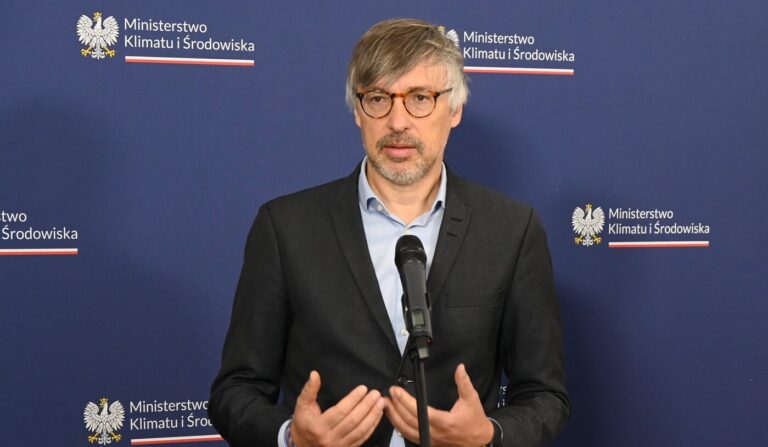 Zwrot w dotacjach na domowe elektrownie wiatrowe. Będzie dodatkowy nab&oacute;r