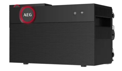 AEG pokazuje domowy magazyn energii plug-in. Praca wyspowa i obsługa taryf dynamicznych