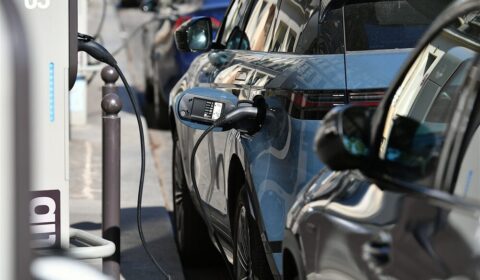 Ceny nie są problemem. Co hamuje sprzedaż elektryk&oacute;w w Polsce?
