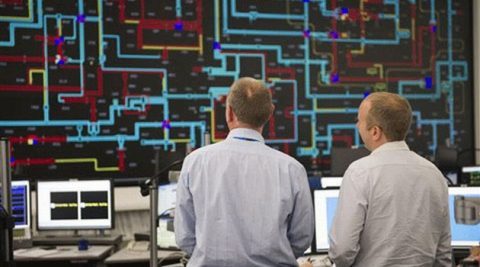 Brytyjski system energetyczny gotowy na 100 proc. energii odnawialnej w roku 2025