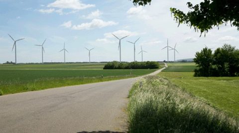 Coraz większe farmy wiatrowe w Polsce