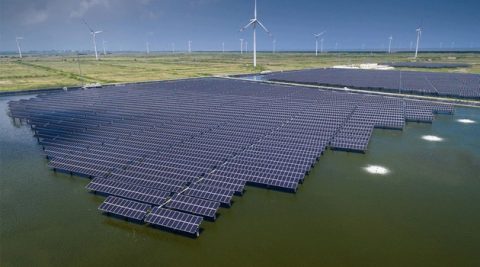 Koszty energii odnawialnej znowu spadły. Jak bardzo?