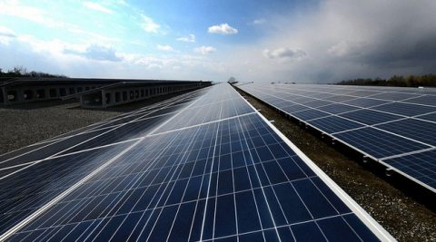 IEO: szansa dla dużych projektów PV w aukcji "wiatrowej"