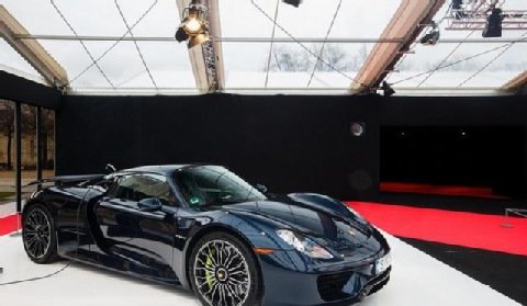 Czy Porsche zainwestuje w elektryczne auta?
