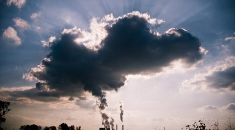 Fiskus zarobił kolejne miliardy na CO2