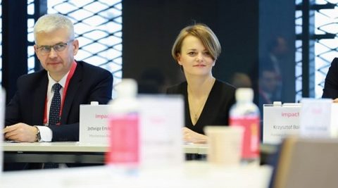 Prosument grupowy. Nowy plan prosumenckiego zespołu minister Emilewicz
