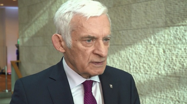 J. Buzek: walka o klimat może napędzić europejską gospodarkę