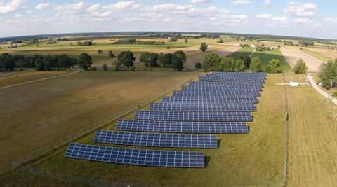 PSES: problem z przyłączaniem farm fotowoltaicznych