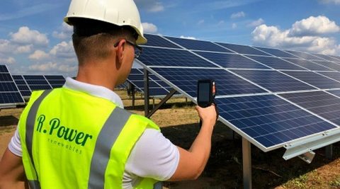 R.Power podpisał umowy na budowę kolejnych farm fotowoltaicznych