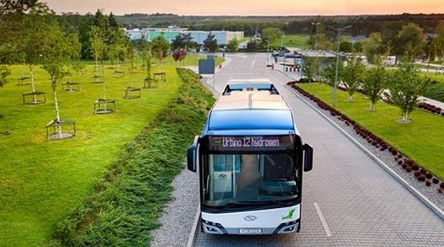 Austriacy sprawdzają wodorowy autobus z Polski